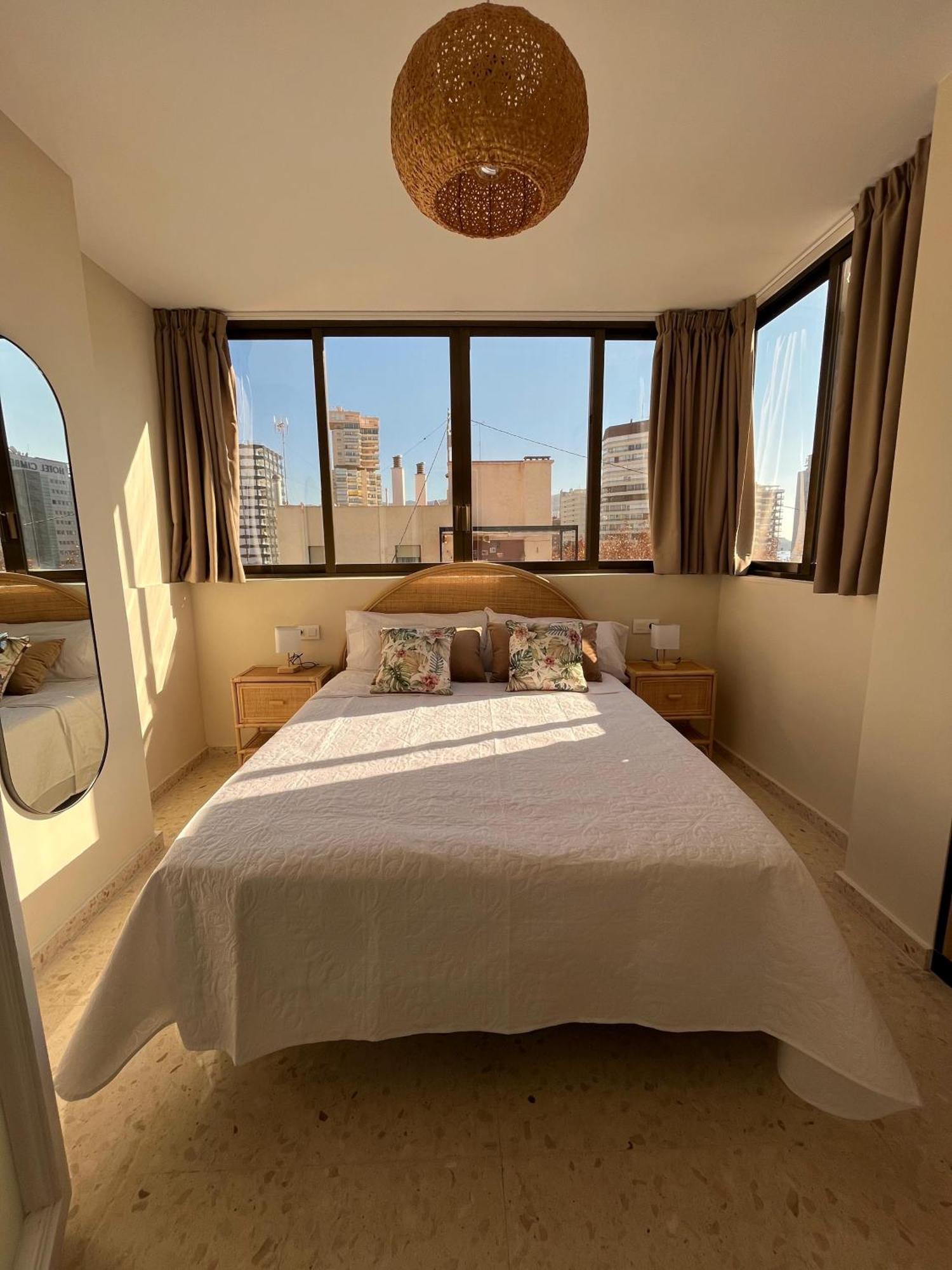 Apartamento Las Olas Playa De Levante Benidorm Eksteriør billede